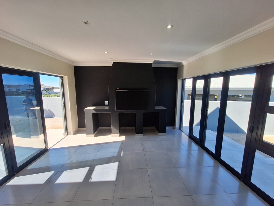 3 Bedroom Property for Sale in Fountains Estate Eastern Cape